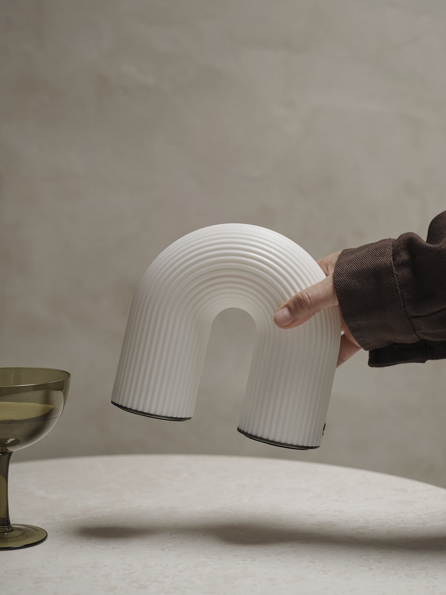 vuelta portable lamp