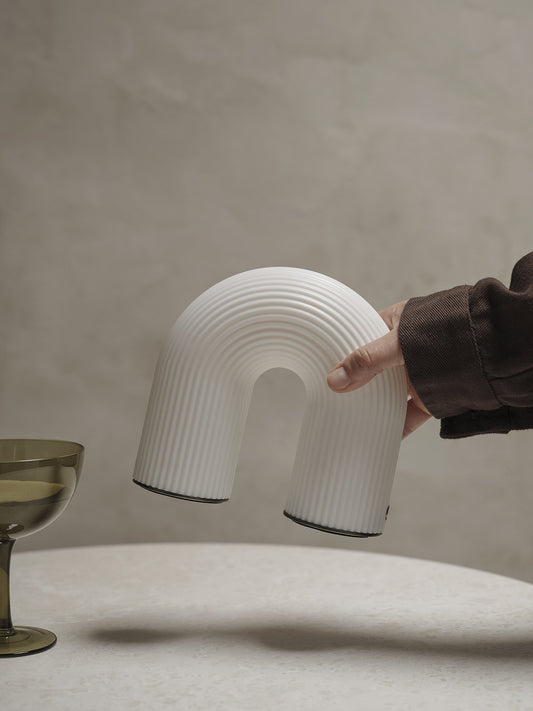 vuelta portable lamp