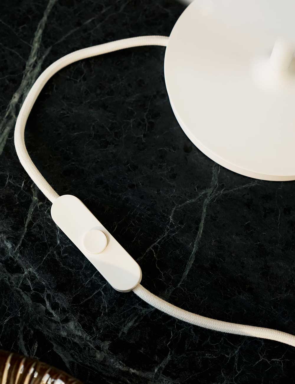 PH80 lámpara sobremesa