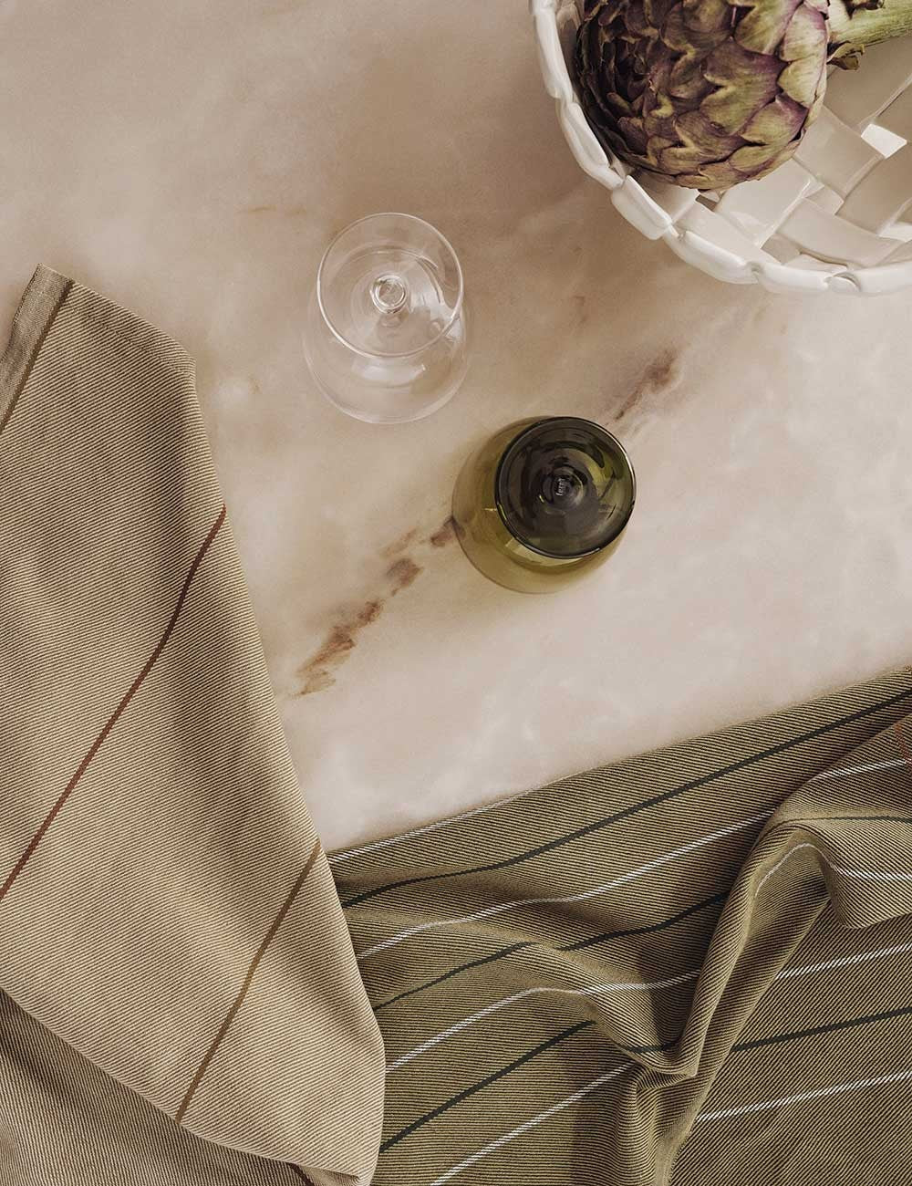 ensemble de 2 tissus ito