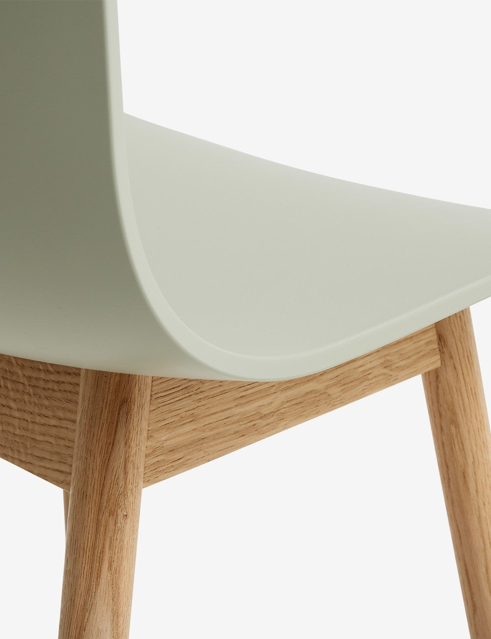 AAC 12 chair
