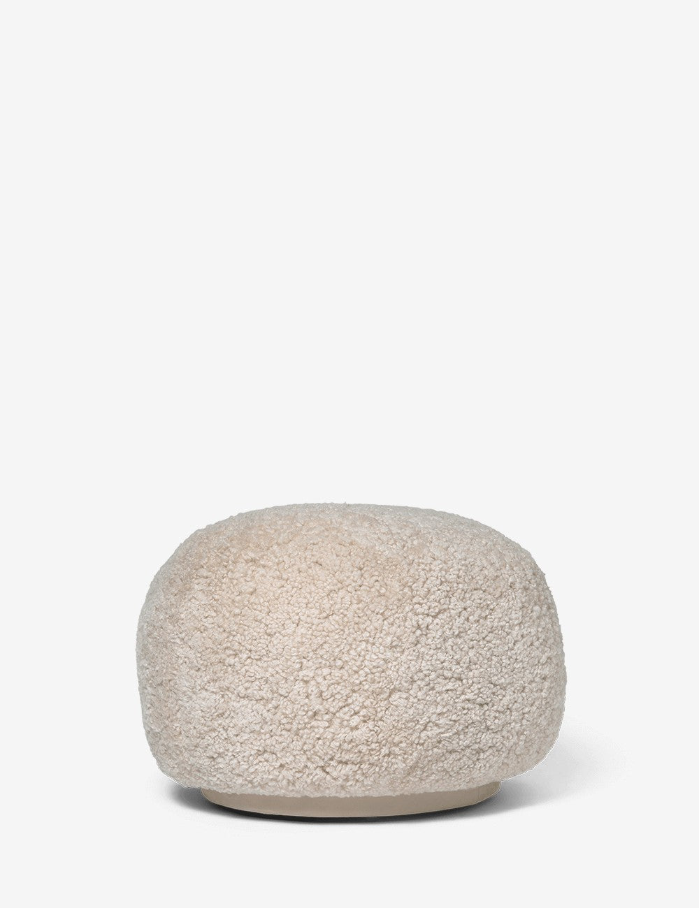 pouf en cuir de mouton riche