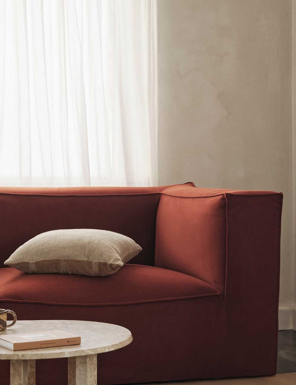 CATENA SOFA RICH VELVET COMB 1