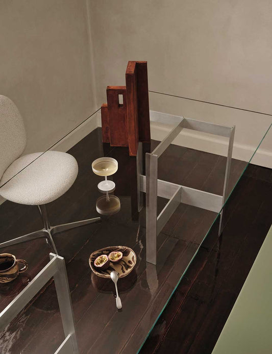 lager dining table