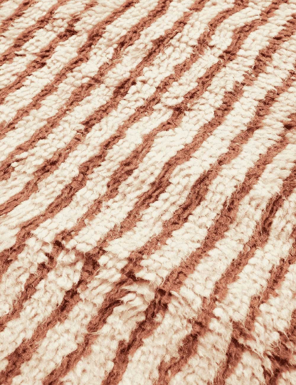 KAMI KNOTTED RUG