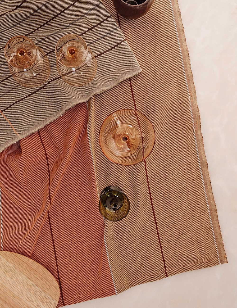 ensemble de 2 tissus ito