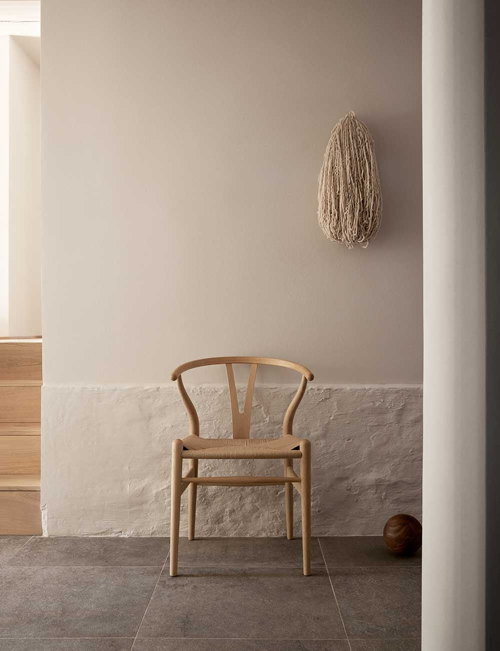 sedia a quadrilatero ch24 in rovere