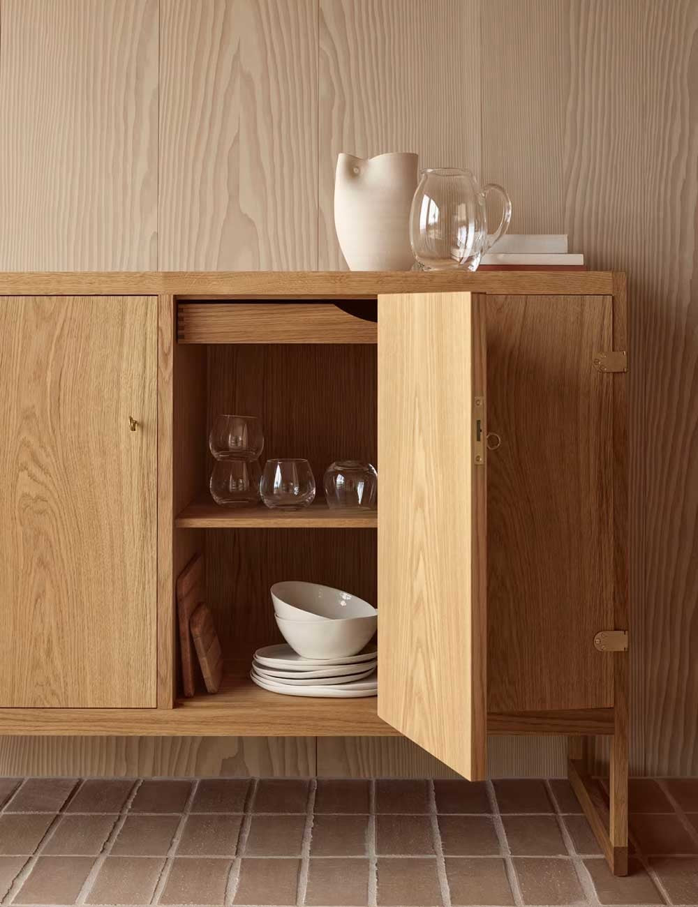 bm0057 cabinet