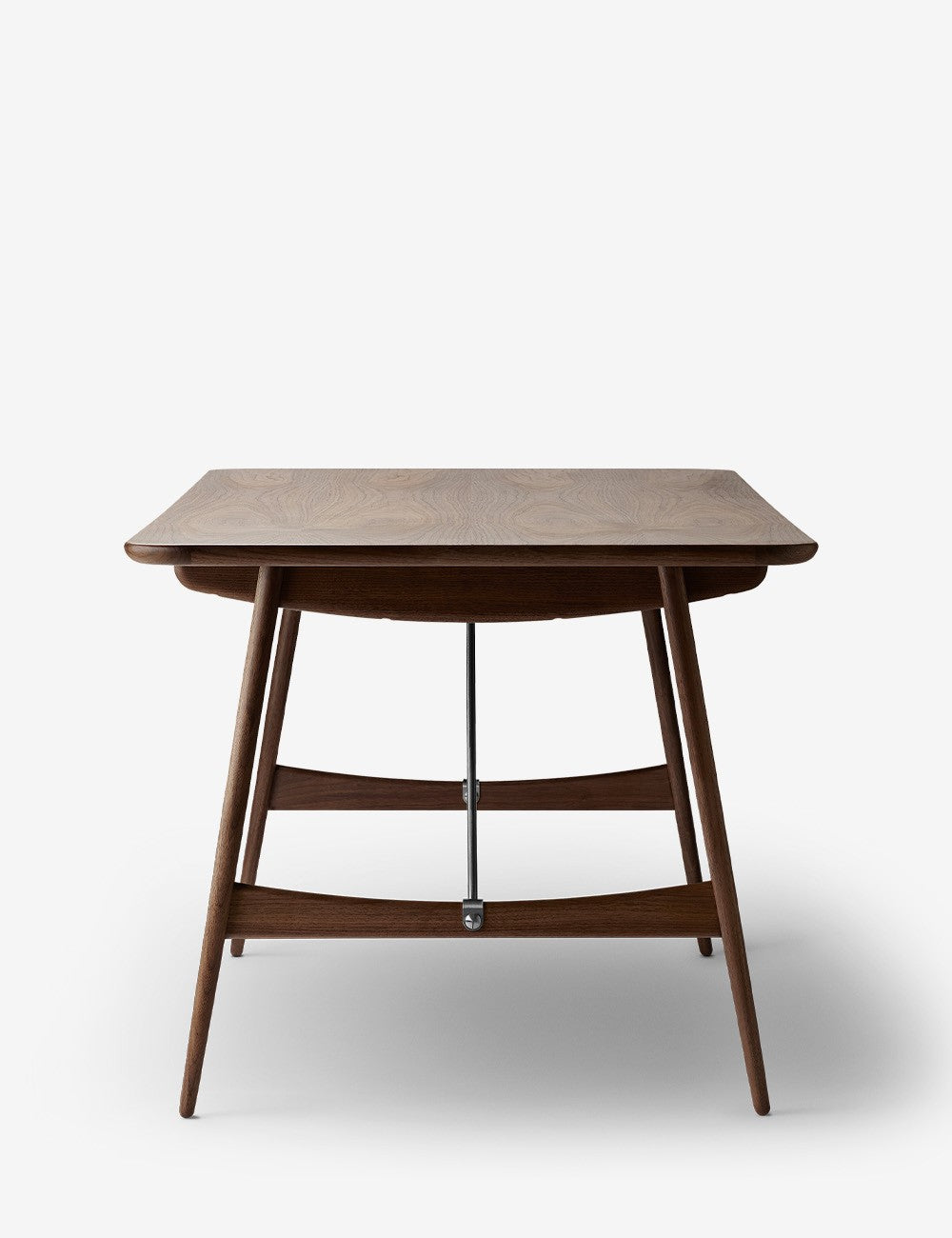BM1160 HUNTING TABLE
