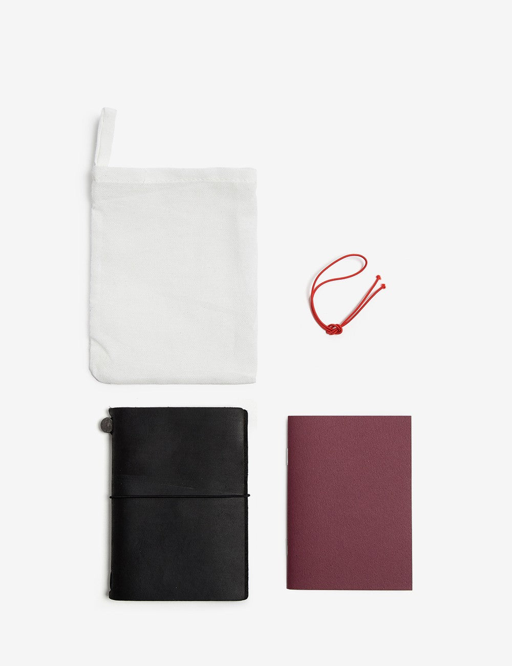 TRAVELER'S NOTEBOOK PASSPORT