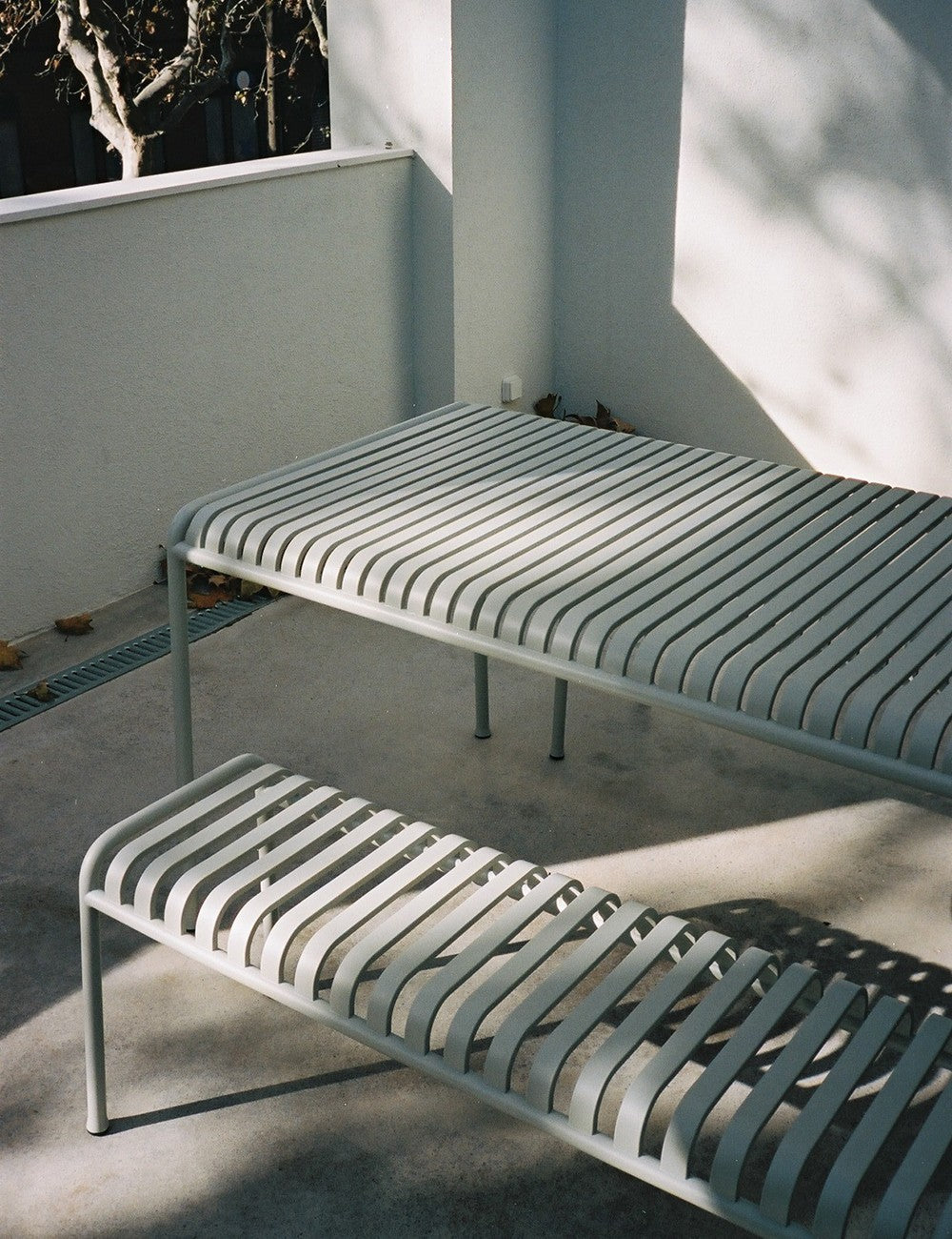 Palissade table 170