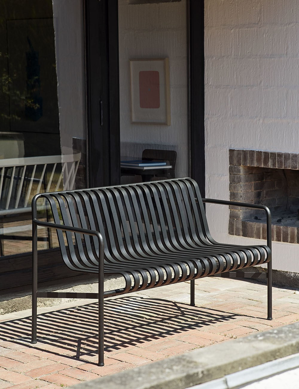 palissade dining bench w armrest