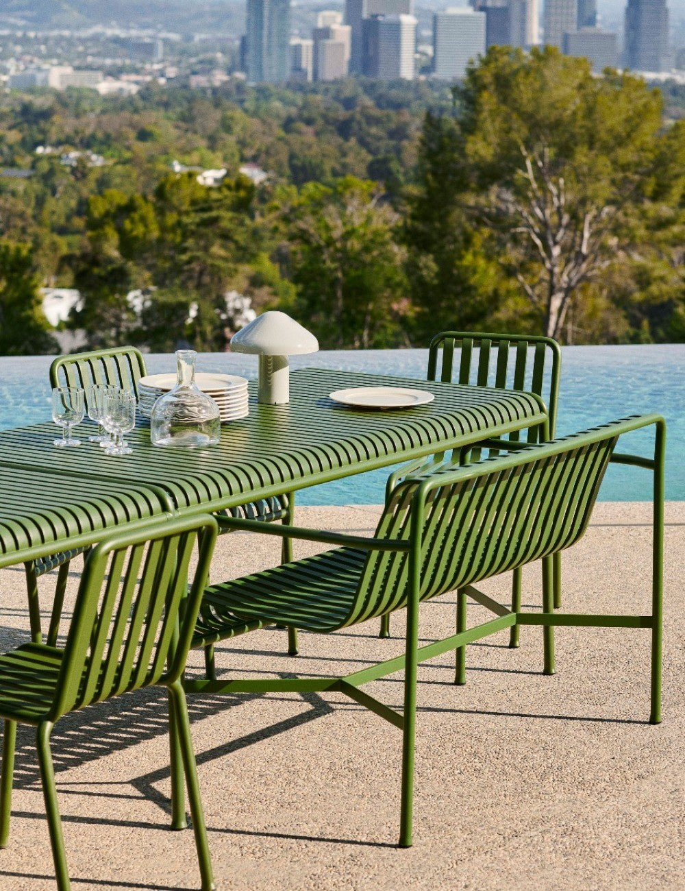 Palissade dining bench armrest