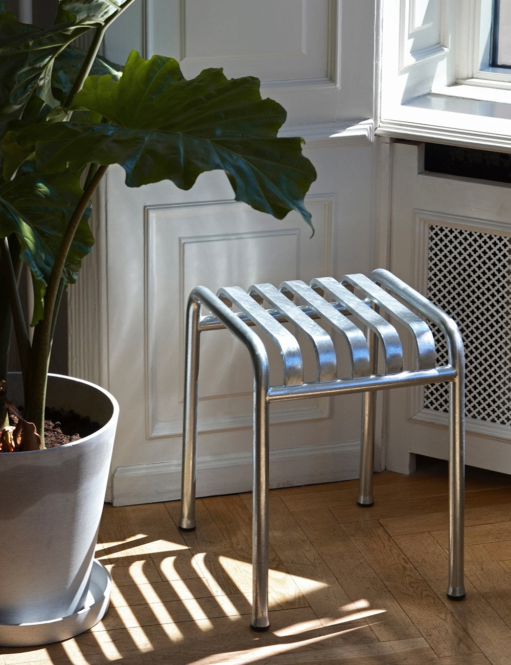Palissade stool