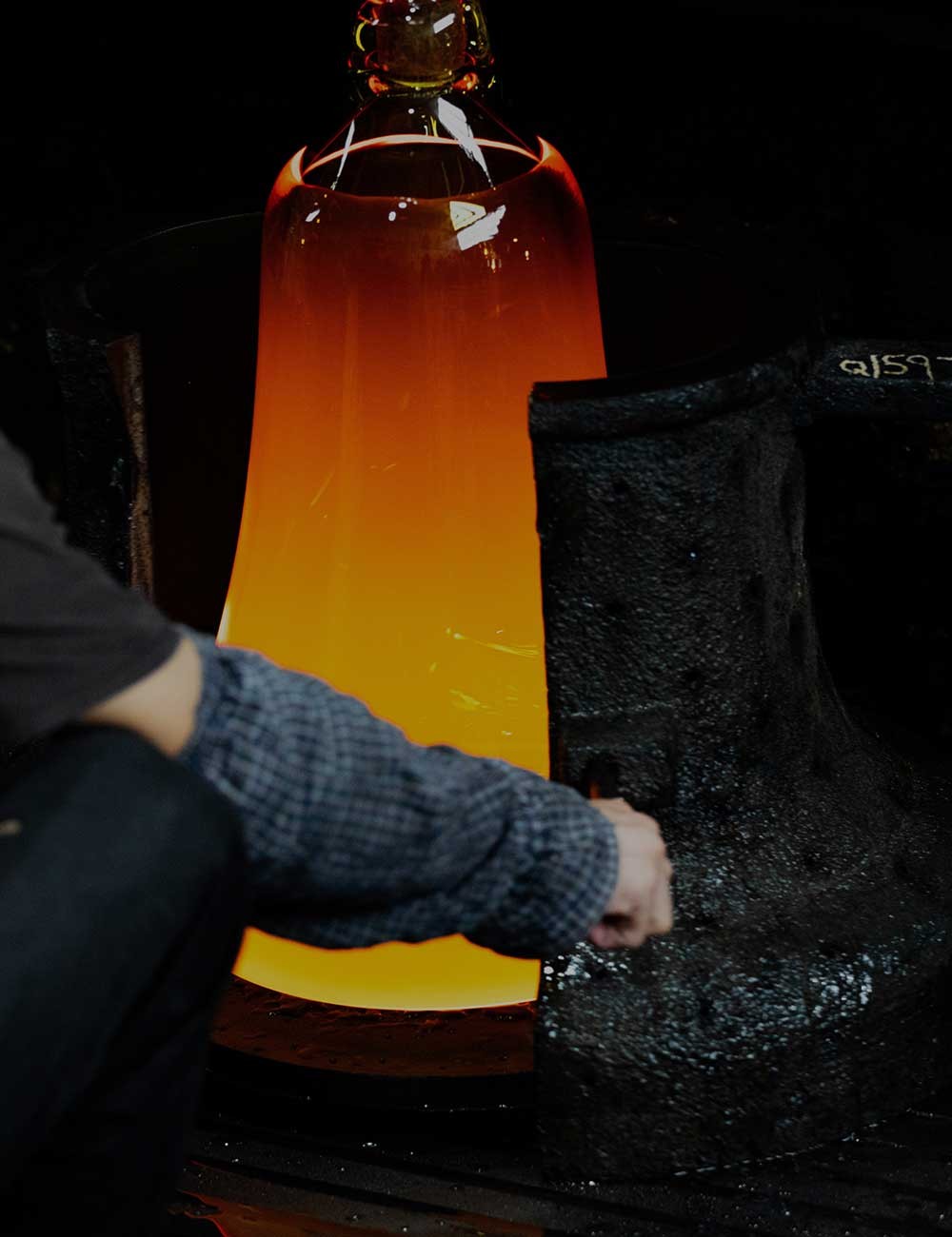 table haute en verre Crown