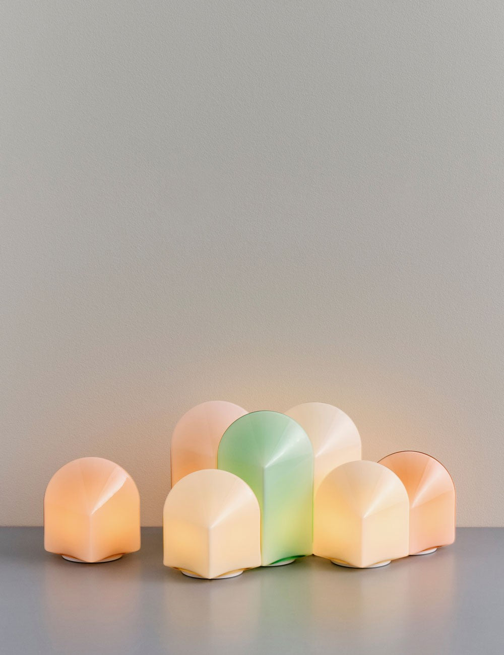 PARADE 240 PORTABLE LAMP