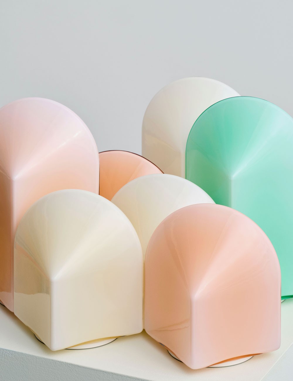 PARADE 240 PORTABLE LAMP