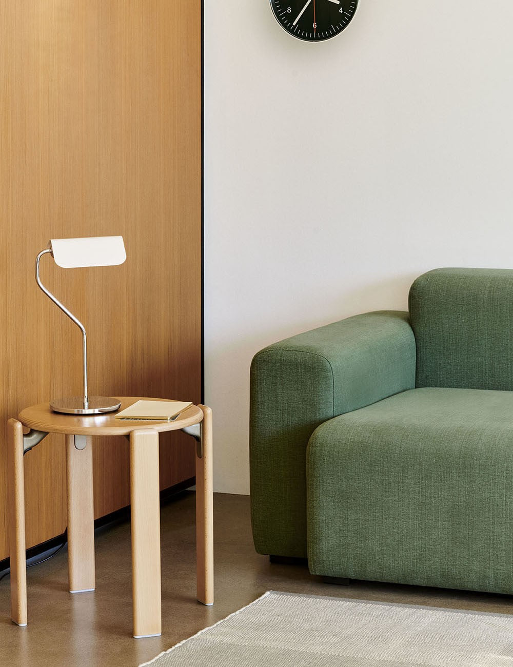 apex table lamp