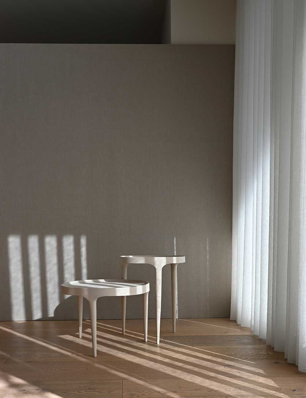 table fantôme basse