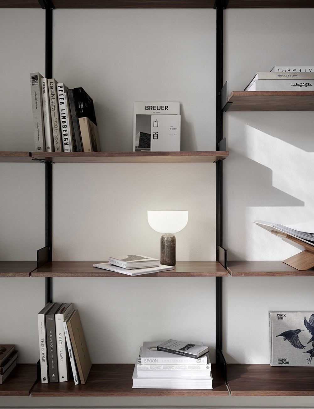 KIZU PORTABLE TABLE LAMP