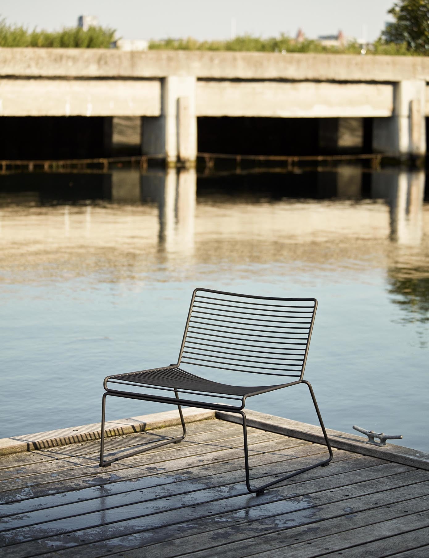 hee lounge chair