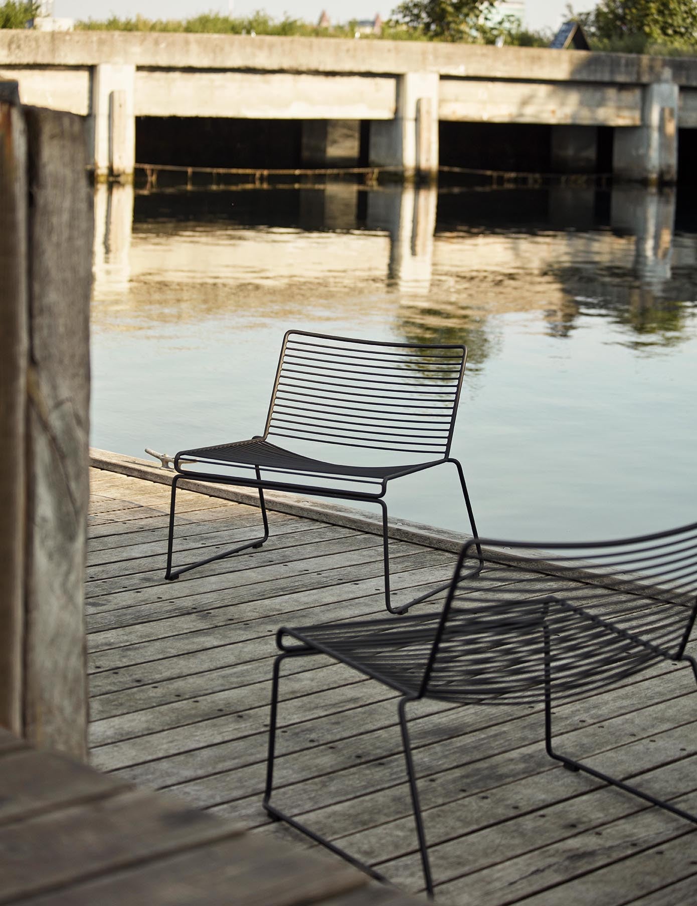 hee lounge chair