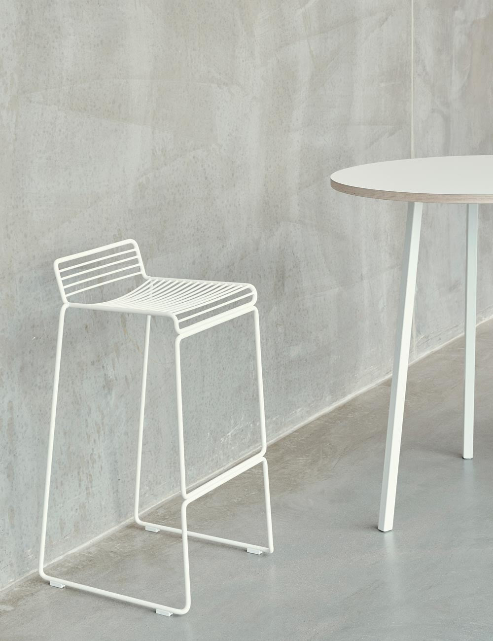 hee bar stool high