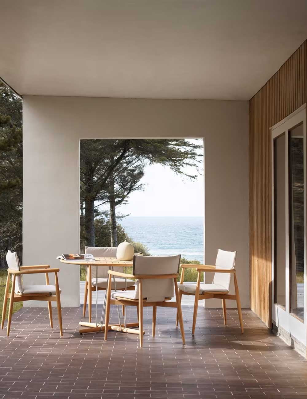 cu e008 embrace outdoor dining chair cushion