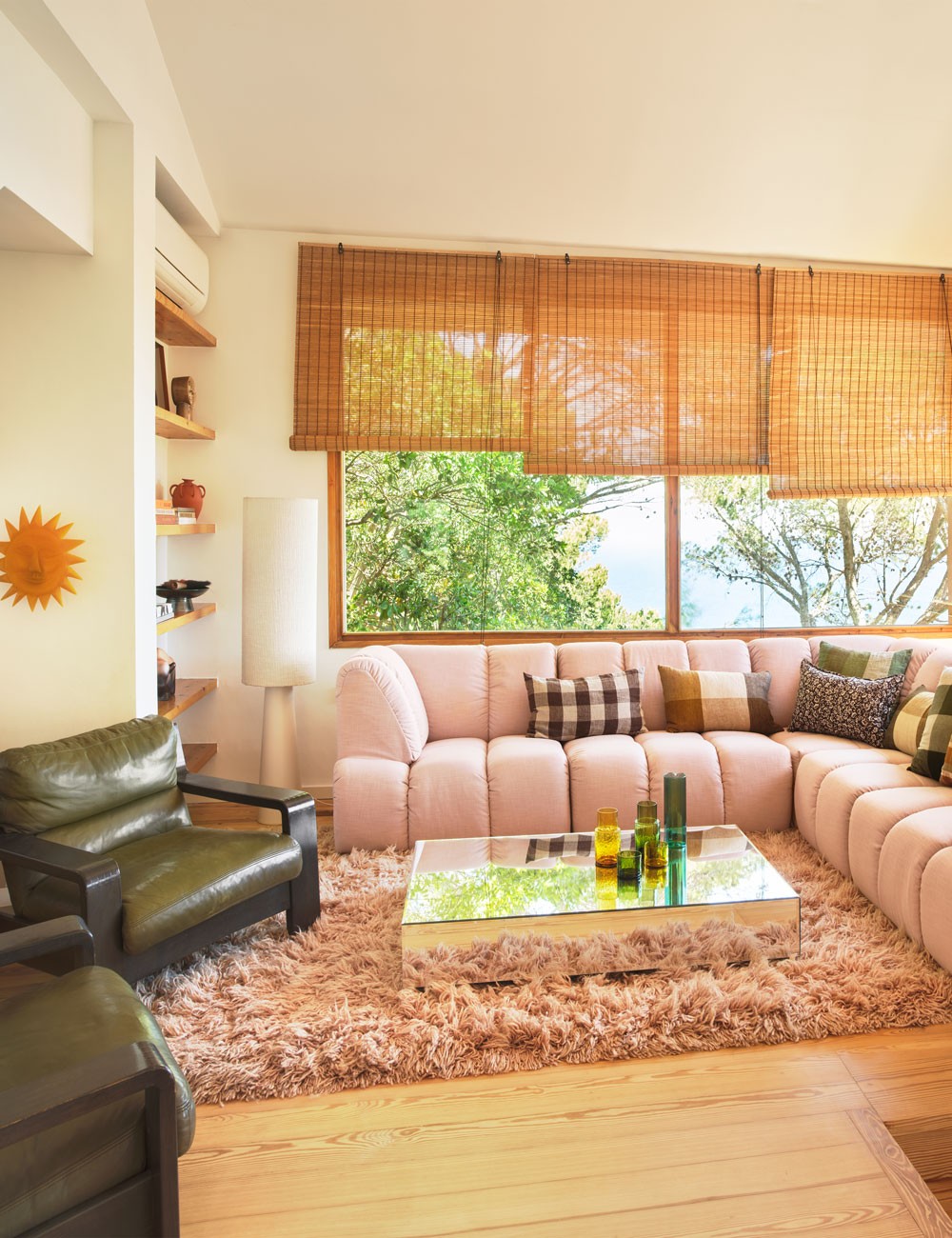 table basse en bloc miroir