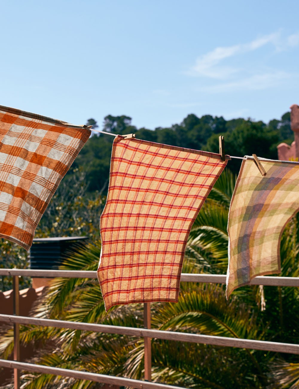 VIDA TEA TOWEL