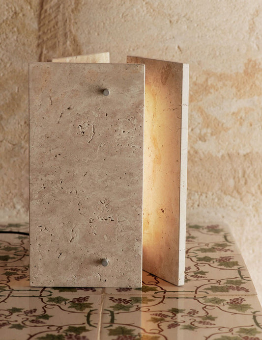 OESTE TABLE LAMP