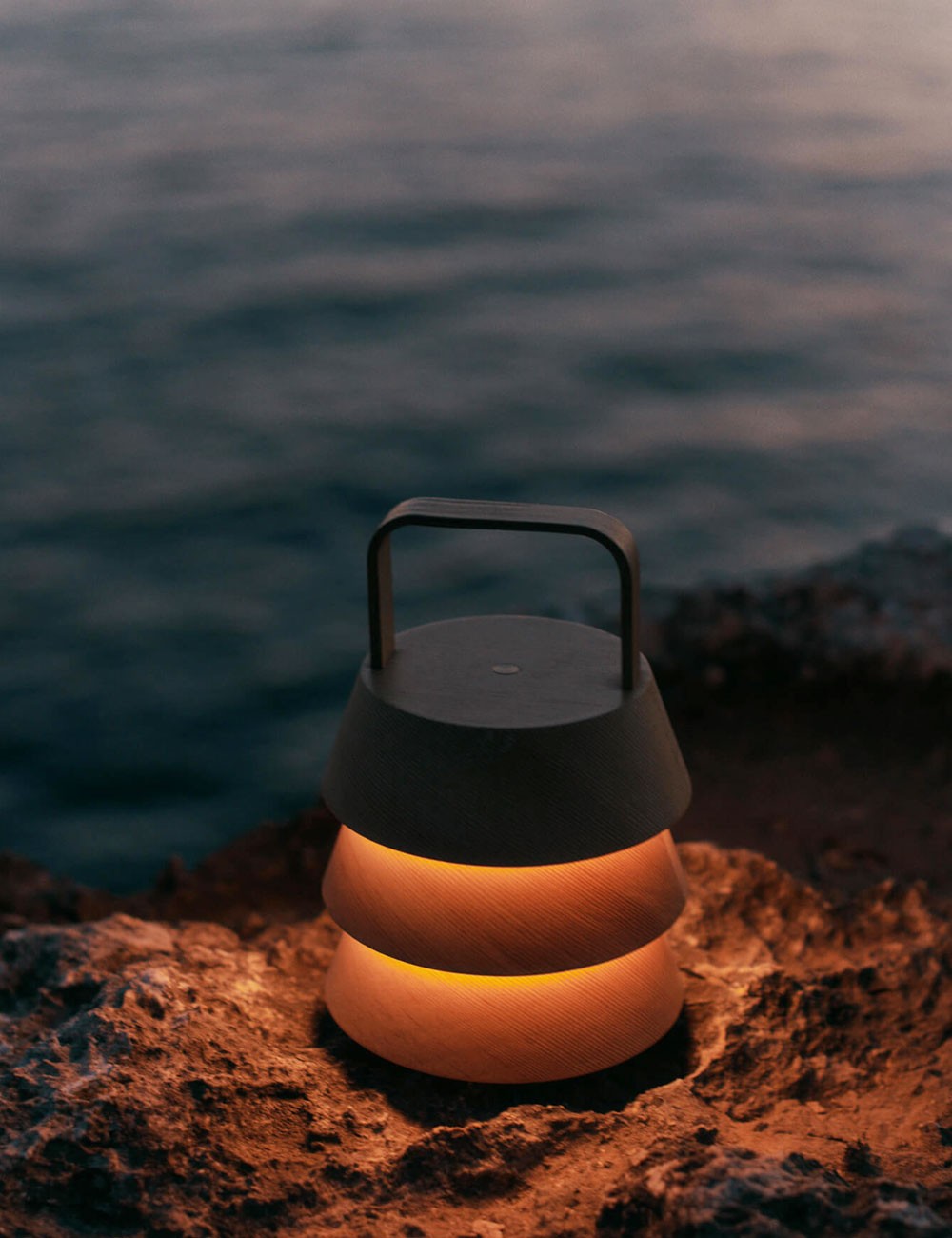 luver portable lamp
