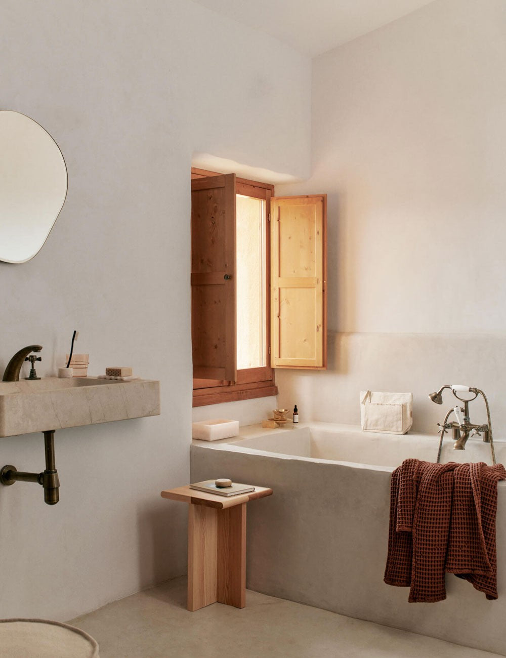 mist toothbrush holder single