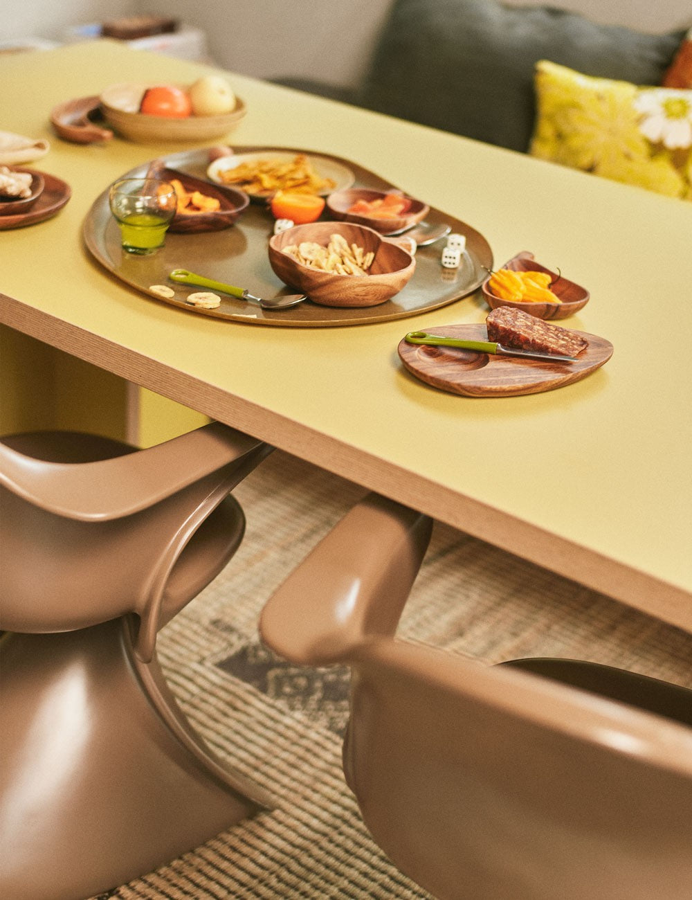 Dining table hkliving 280