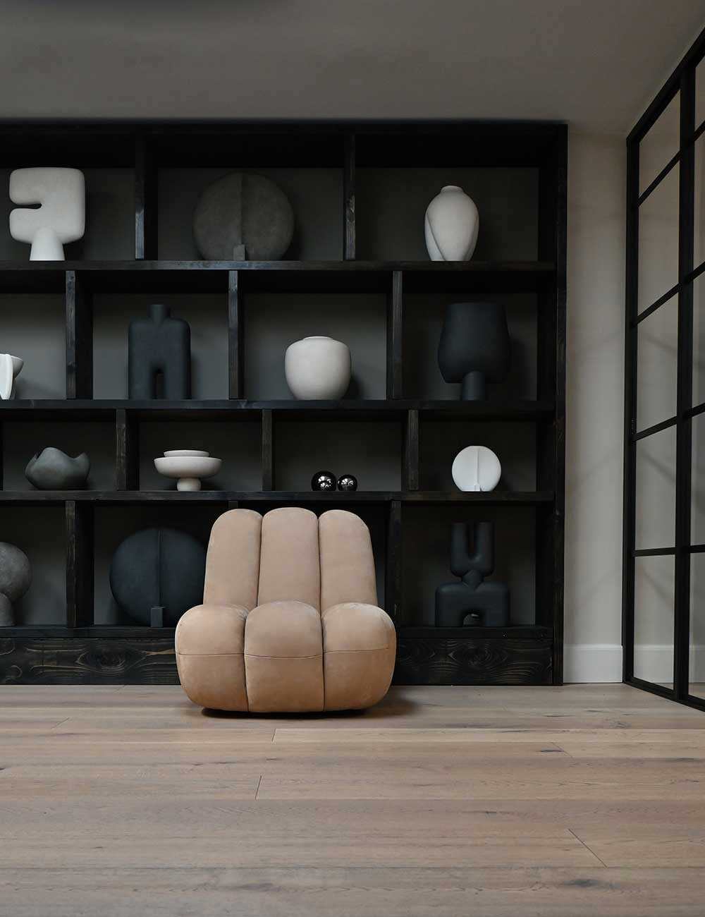 TOE CHAIR