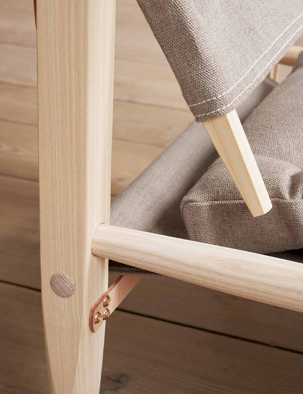 KK47000 SAFARI CHAIR