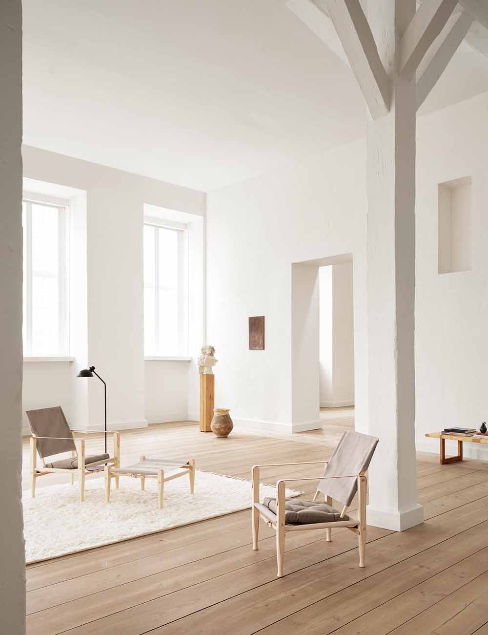KK47000 SAFARI CHAIR
