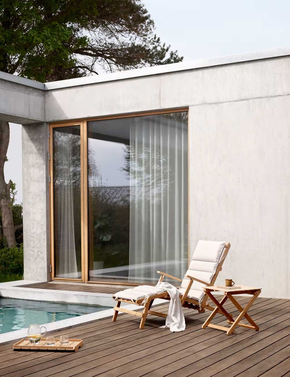 bm5565 deck cahir avec repose-pieds et coussin