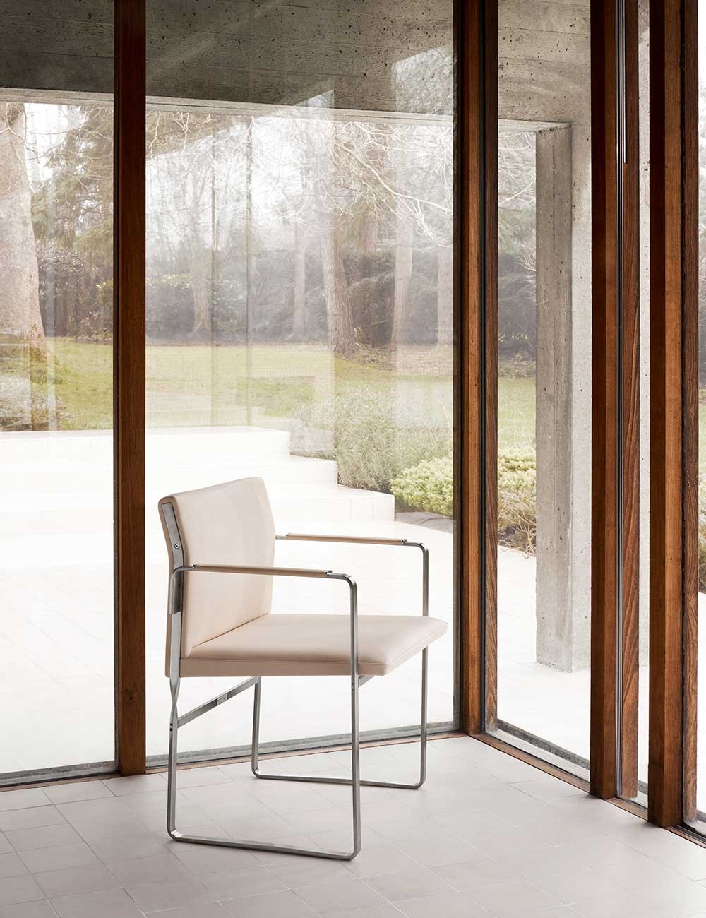 ch111 chair