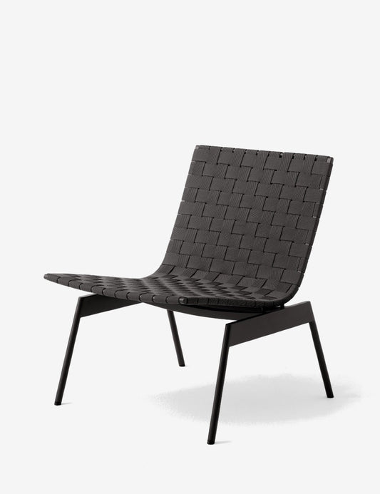 VILLE AV44 LOUNGE CHAIR