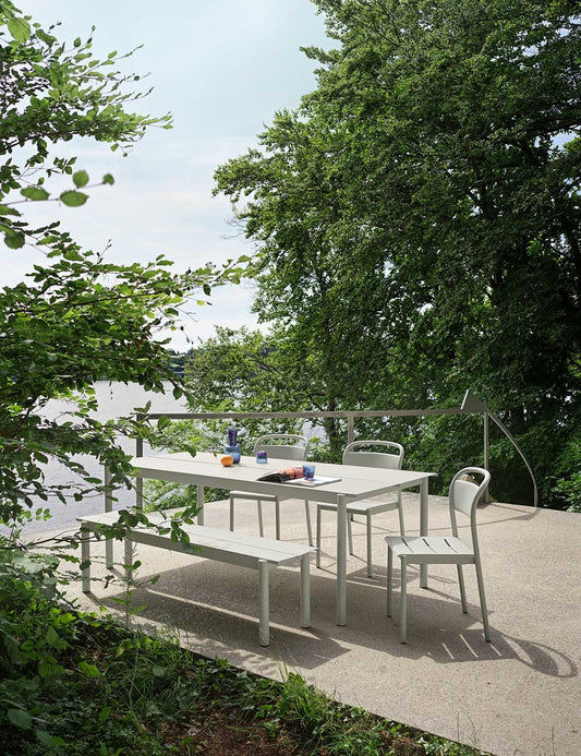table linéaire en acier 140