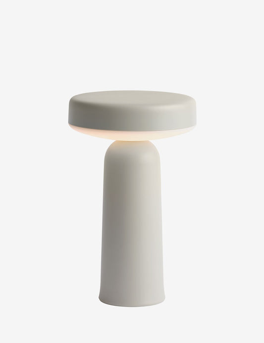 ease portable lamp