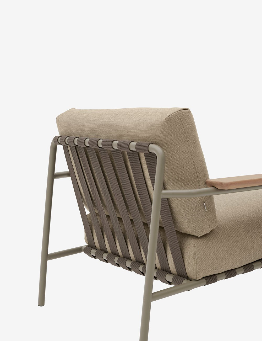 SETTLE LOUNGE CHAIR