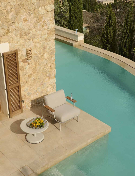 chaise longue