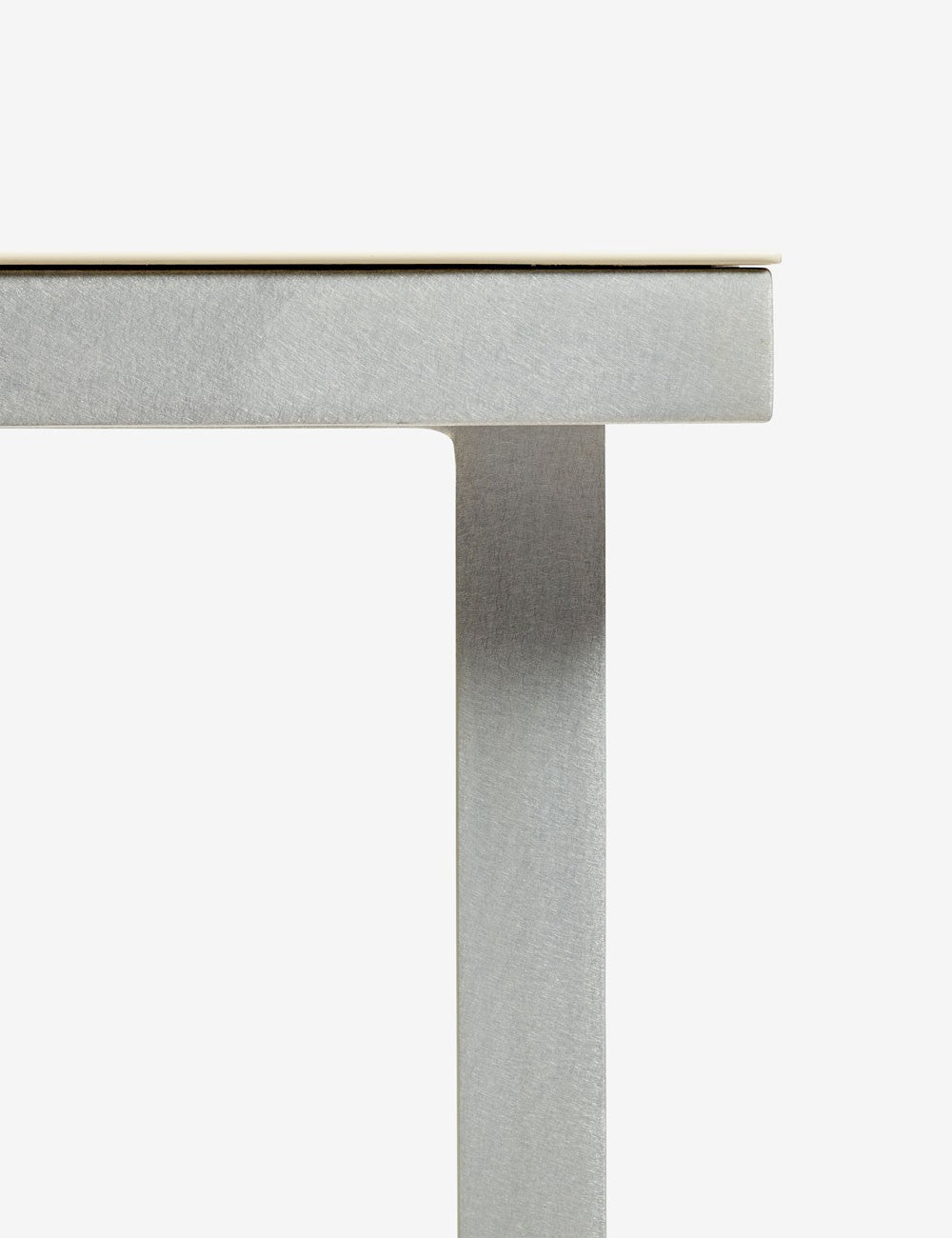 table à manger en aluminium s