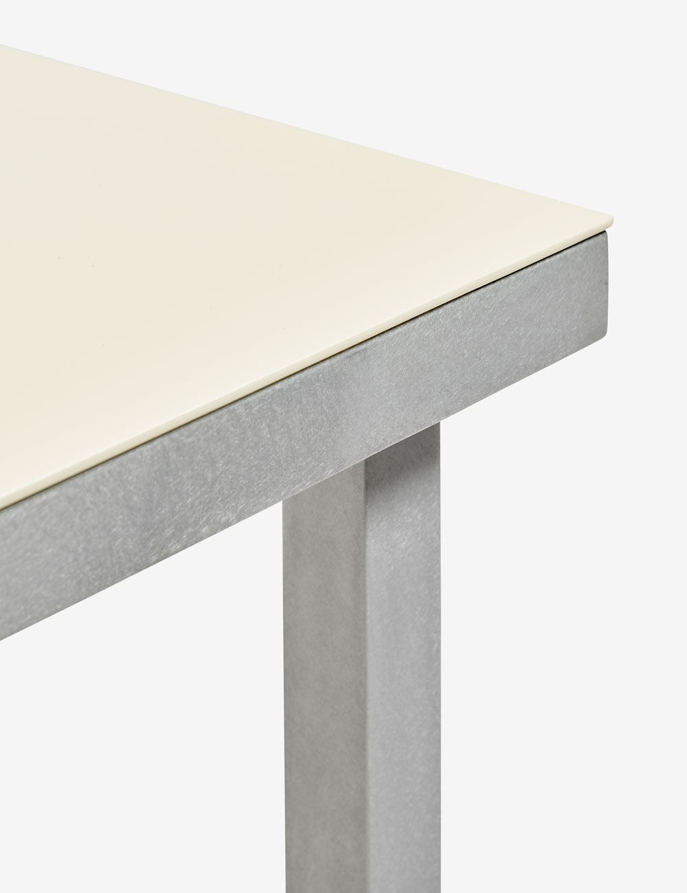 table à manger en aluminium s