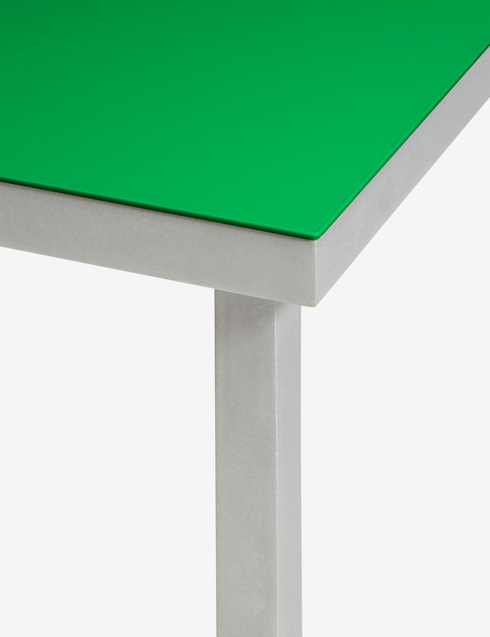 table à manger en aluminium s