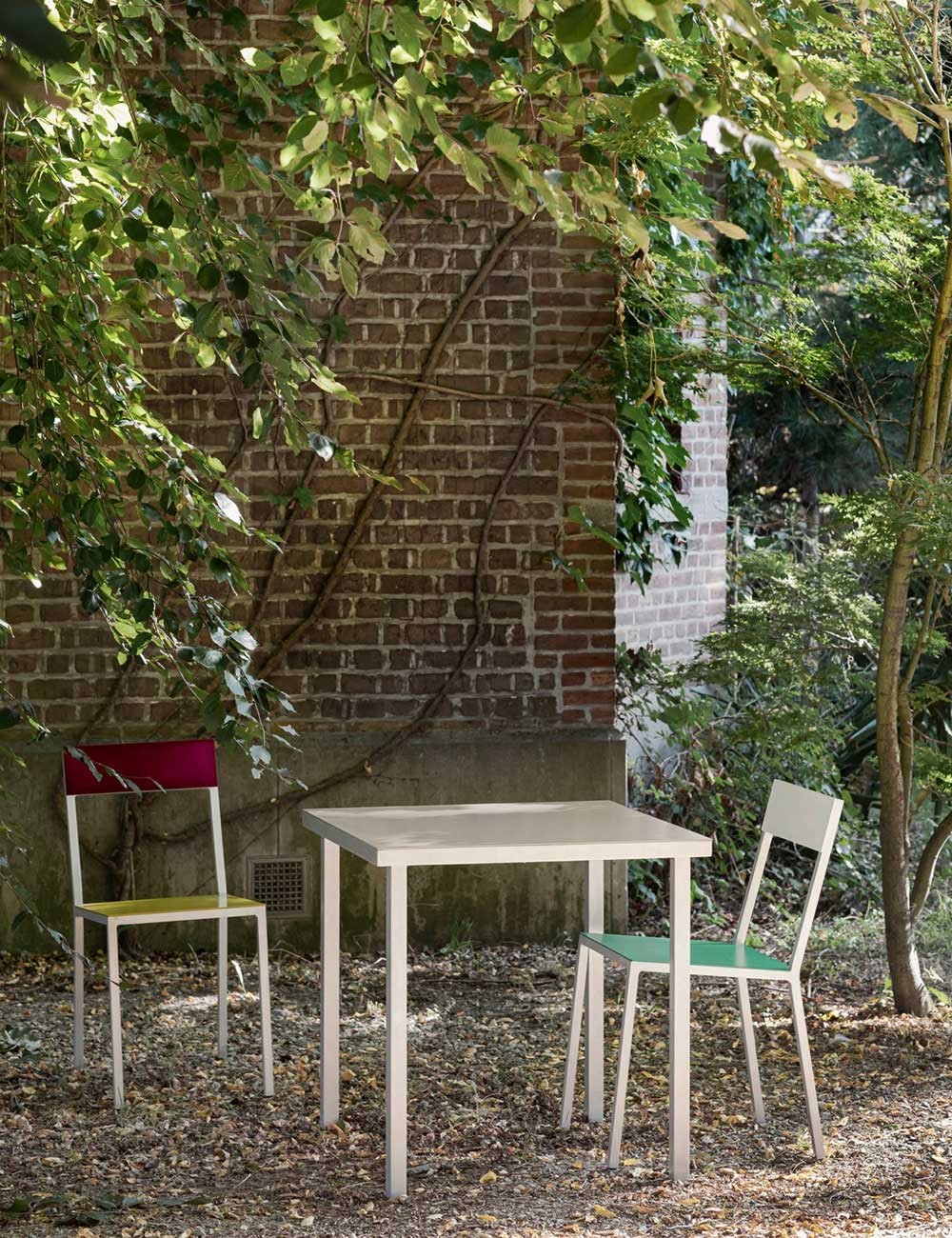table à manger en aluminium s