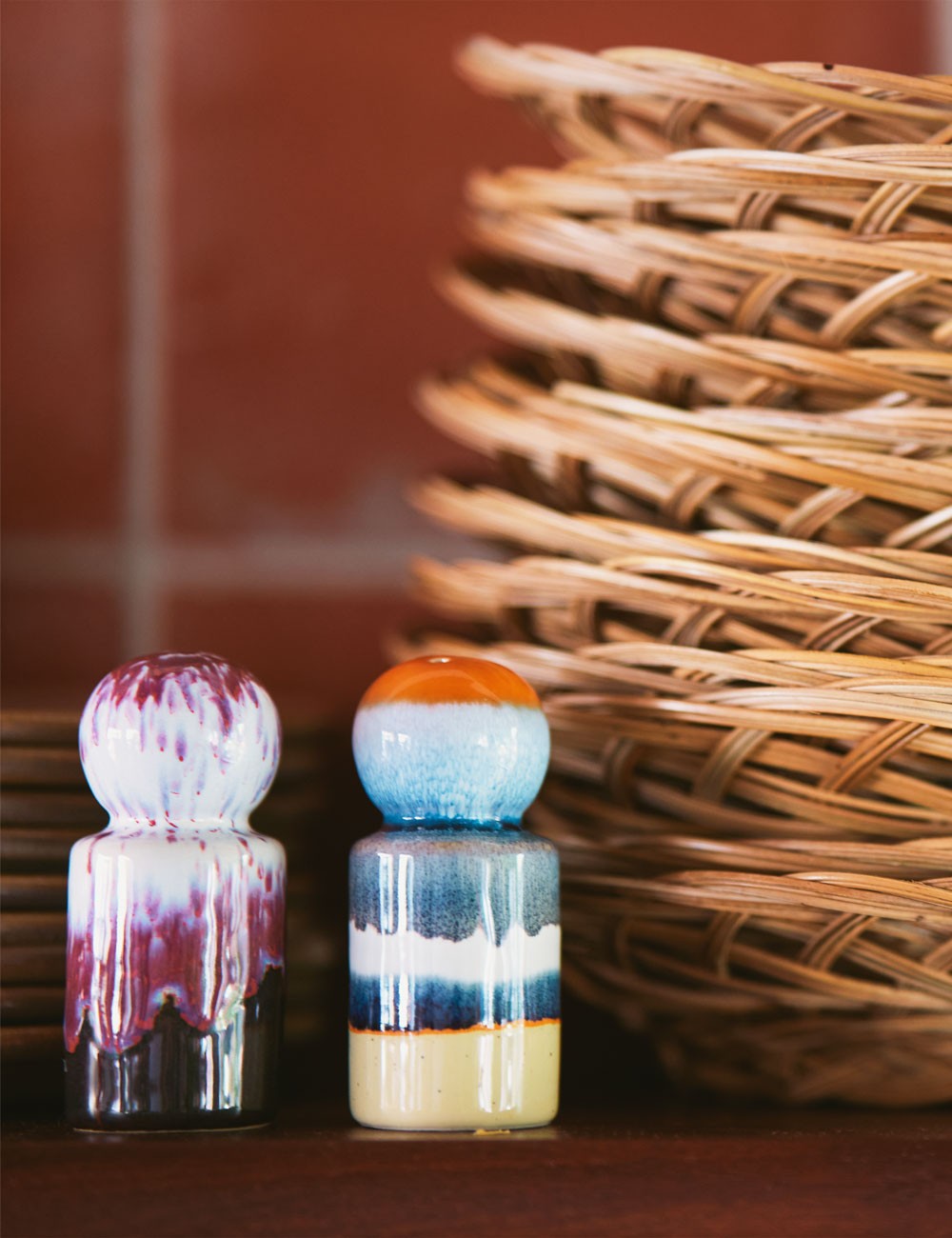 Salière et poivrière en céramique des années 70