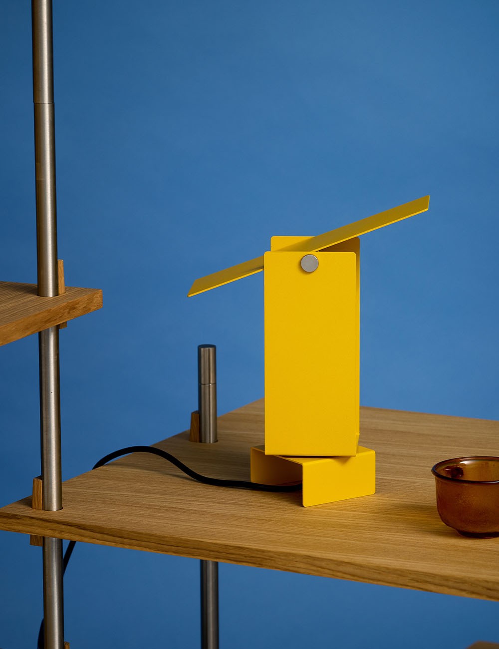 lampe de table pivotante